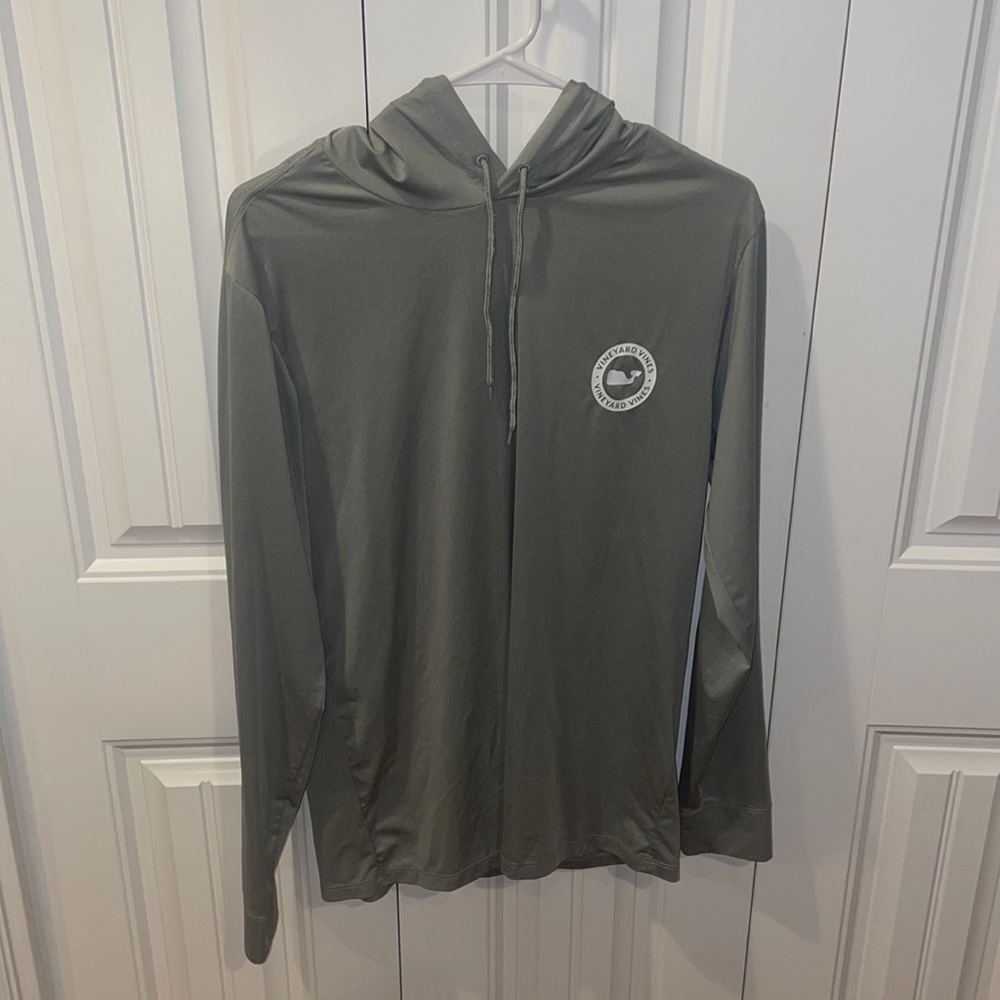 Vineyard Vines / Long-Sleeve Performance Whale Hoodie Tee / S